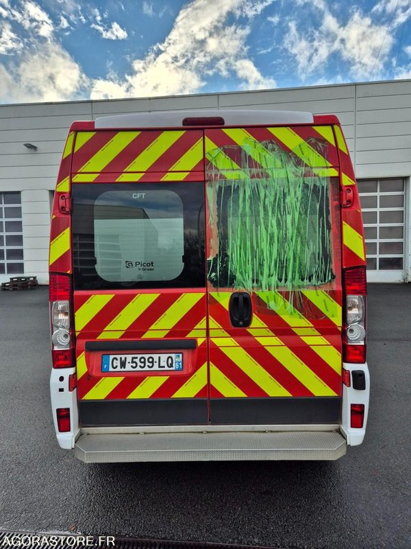 CITROEN JUMPER CW-599-LQ - 救护车:图3 CITROEN JUMPER CW-599-LQ - 救护车:图3