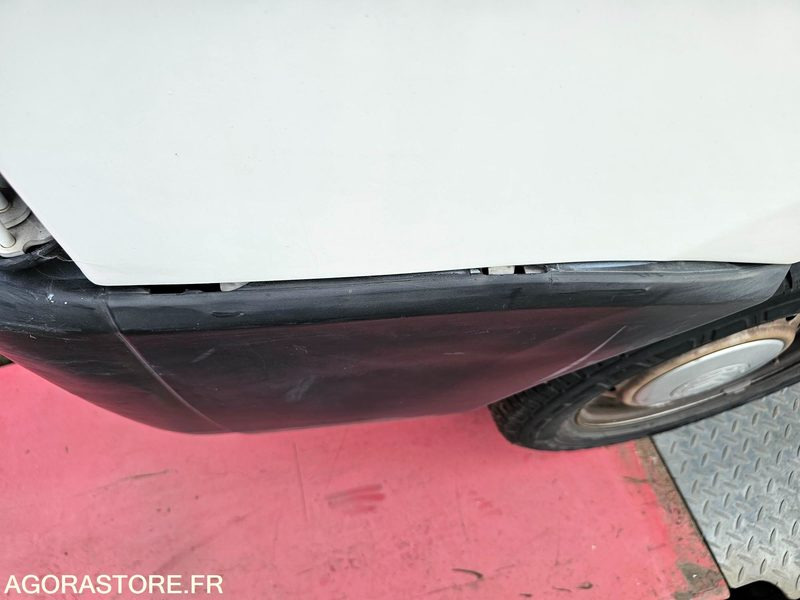 无侧窗厢式货车 CITROEN JUMPY - 2009 - 48351KM -AH794AJ:图24 无侧窗厢式货车 CITROEN JUMPY - 2009 - 48351KM -AH794AJ:图24