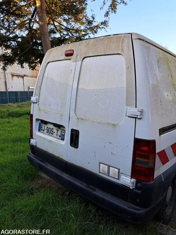 CITROEN JUMPY BJ905TJ - 紧凑型面包车:图2 CITROEN JUMPY BJ905TJ - 紧凑型面包车:图2