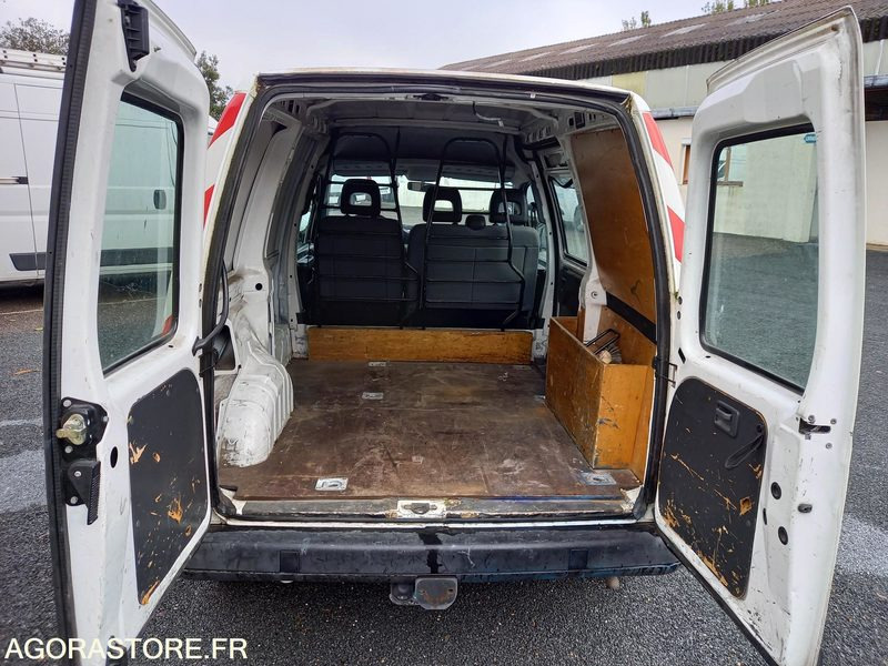 CITROEN Jumpy 5907-RX-33 sans CT - 紧凑型面包车:图4 CITROEN Jumpy 5907-RX-33 sans CT - 紧凑型面包车:图4