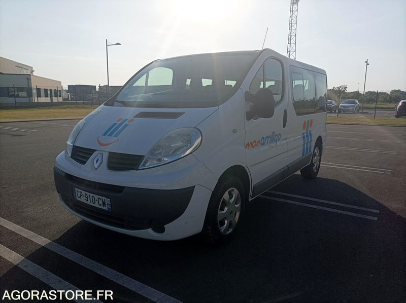CP-910-CW - Roulant - RENAULT TRAFIC - VP - 9 Places - 308 000 Kms - 小型巴士, 小型客车:图1 CP-910-CW - Roulant - RENAULT TRAFIC - VP - 9 Places - 308 000 Kms - 小型巴士, 小型客车:图1