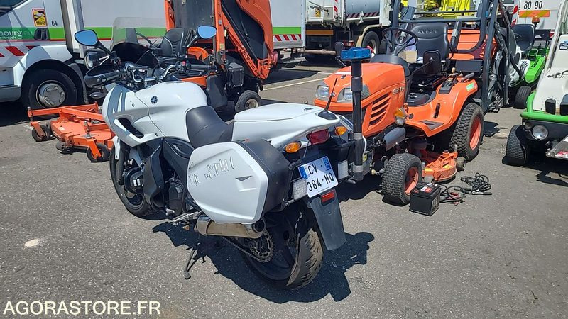 CV 384 MQ - YAMAHA TDM900 - 2013 - 69532KM - 摩托车:图3 CV 384 MQ - YAMAHA TDM900 - 2013 - 69532KM - 摩托车:图3