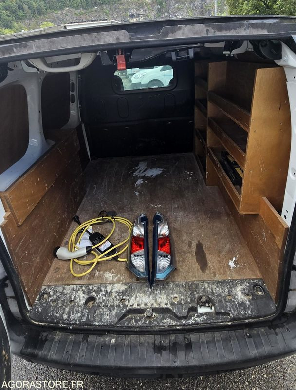 CW 545 LD - Renault Kangoo Express ZE (Electrique) - 紧凑型面包车, 电动小型货车:图5 CW 545 LD - Renault Kangoo Express ZE (Electrique) - 紧凑型面包车, 电动小型货车:图5