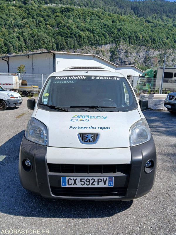 CX 592 PV - Peugeot Bipper Frigorifique - 紧凑型面包车:图1 CX 592 PV - Peugeot Bipper Frigorifique - 紧凑型面包车:图1
