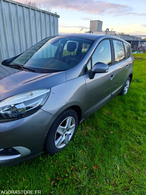 CZ-908-ES // RENAULT MEGANE SCENIC // 252 484 KMS - 汽车:图2 CZ-908-ES // RENAULT MEGANE SCENIC // 252 484 KMS - 汽车:图2