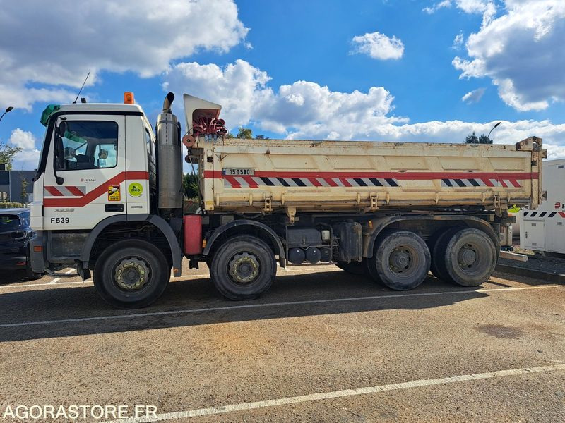Camion 8x4 Actros Mercedes - 1995 - 463089kms - MF539 - 卡车:图3 Camion 8x4 Actros Mercedes - 1995 - 463089kms - MF539 - 卡车:图3