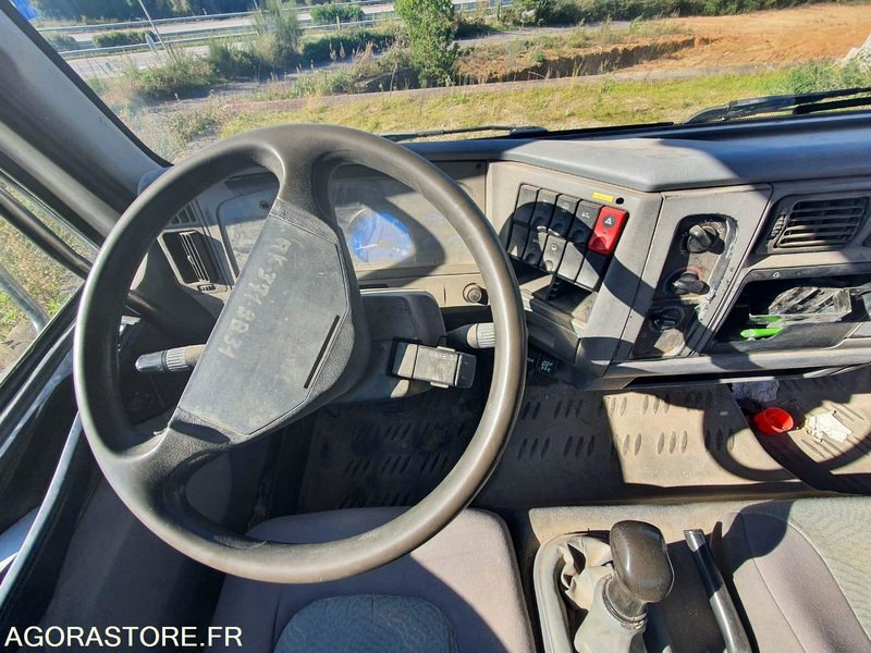 Camion Benne Renault Midlum -2005 - 10T - 250000km - 翻斗车:图3 Camion Benne Renault Midlum -2005 - 10T - 250000km - 翻斗车:图3