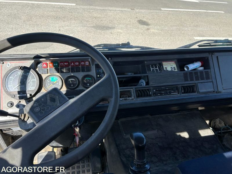 Camion benne Renault S110 - 卡车:图3 Camion benne Renault S110 - 卡车:图3