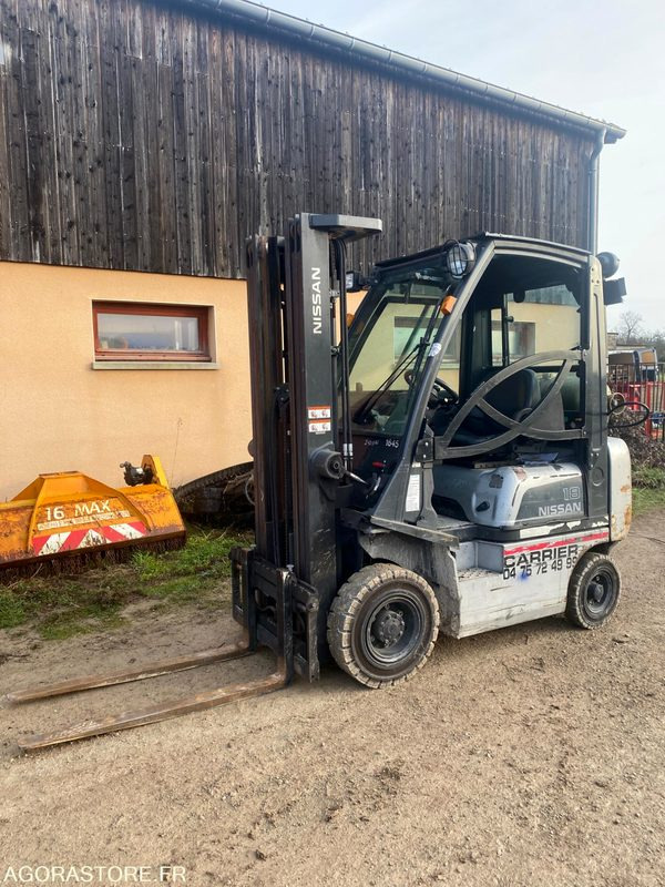 Chariot élévateur GAZ NISSAN 1.8T - 液化石油气叉车:图1 Chariot élévateur GAZ NISSAN 1.8T - 液化石油气叉车:图1