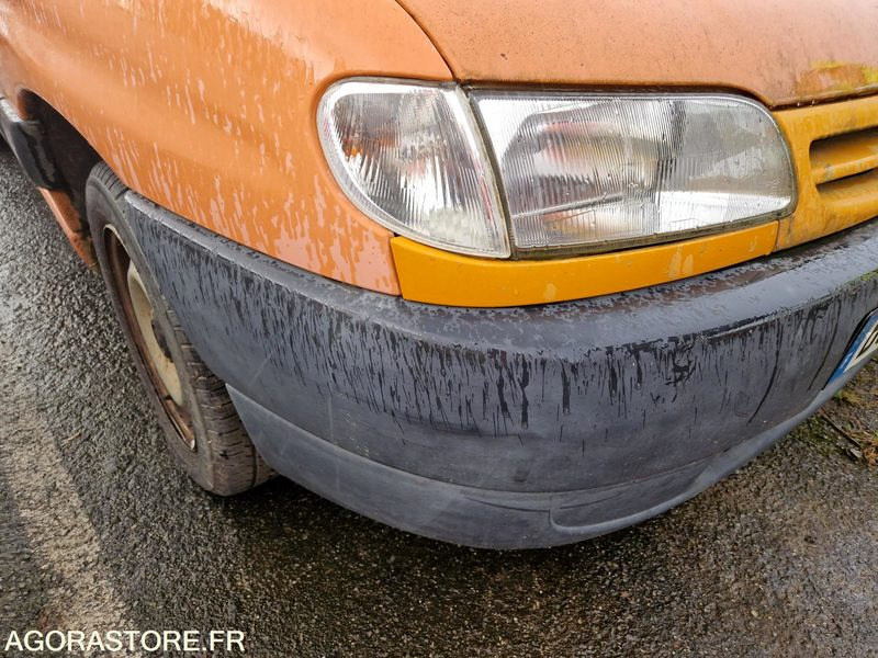 Citroën Berlingo- 128088 -2002- BS720MD - 紧凑型面包车:图5 Citroën Berlingo- 128088 -2002- BS720MD - 紧凑型面包车:图5
