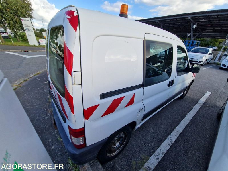 Citroën Berlingo-2008 -143148- 236AMF29 - 紧凑型面包车:图3 Citroën Berlingo-2008 -143148- 236AMF29 - 紧凑型面包车:图3
