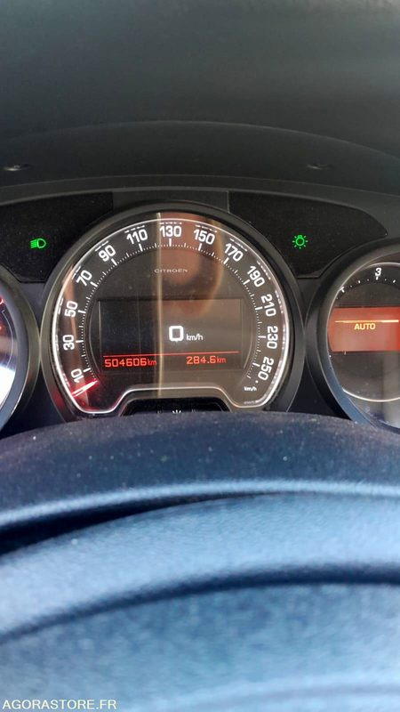 Citroën c5 hdi année 2013 504000km - 汽车:图5 Citroën c5 hdi année 2013 504000km - 汽车:图5