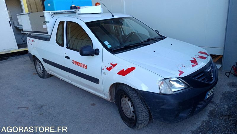 Dacia Logan - 2012 - 111131km - 皮卡车:图1 Dacia Logan - 2012 - 111131km - 皮卡车:图1
