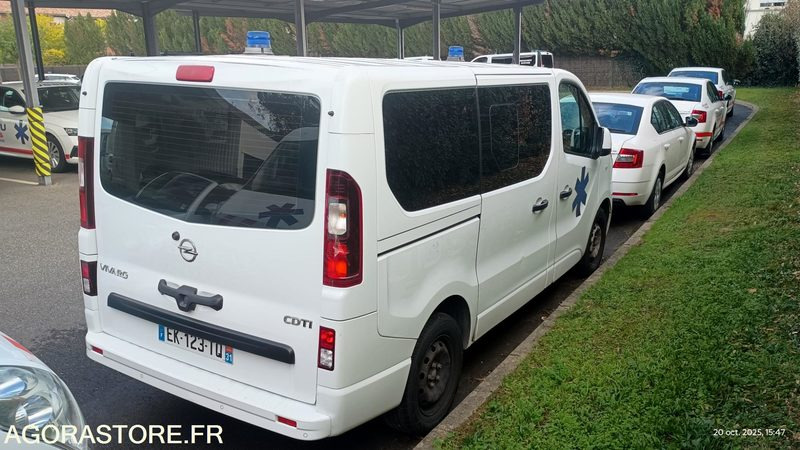 EK-123-TQ - Non Roulant - OPEL VIVARO - VASP - CG INTEGRAL - 447 455 Kms - 救护车:图3 EK-123-TQ - Non Roulant - OPEL VIVARO - VASP - CG INTEGRAL - 447 455 Kms - 救护车:图3