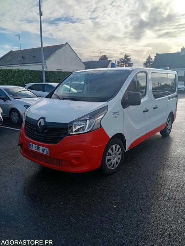EY-676-MY - Non Roulant - RENAULT TRAFIC - VASP - 321 000 Kms - 救护车:图1 EY-676-MY - Non Roulant - RENAULT TRAFIC - VASP - 321 000 Kms - 救护车:图1