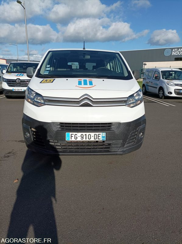 FG-910-DE - Roulant - CITROEN JUMPY SPACE TOURER - VP - 199 032 Kms - 小型巴士, 小型客车:图3 FG-910-DE - Roulant - CITROEN JUMPY SPACE TOURER - VP - 199 032 Kms - 小型巴士, 小型客车:图3
