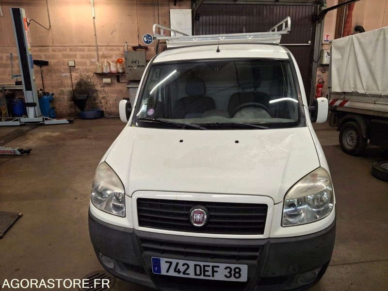 FIAT DOBLO CARGO GNV - 紧凑型面包车:图3 FIAT DOBLO CARGO GNV - 紧凑型面包车:图3