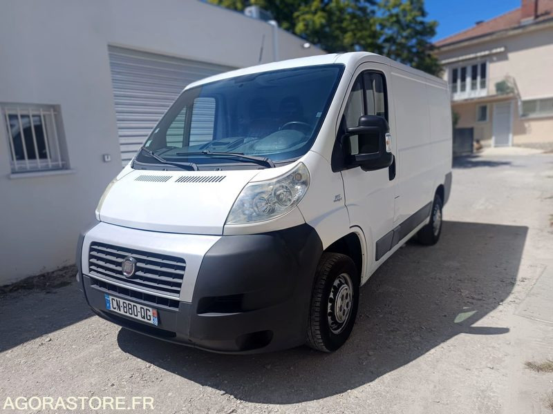 FIAT DUCATO 2.0 115CV - 2012 - 232100KMS - 无侧窗厢式货车:图1 FIAT DUCATO 2.0 115CV - 2012 - 232100KMS - 无侧窗厢式货车:图1