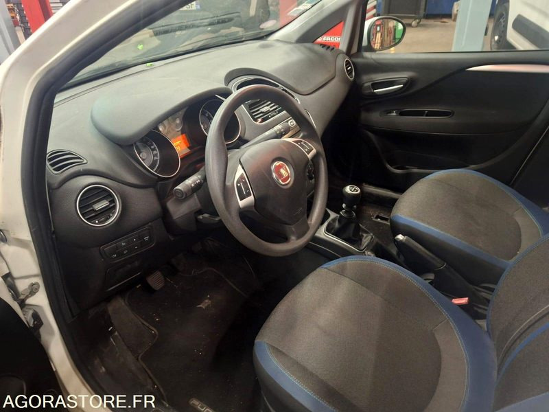 FIAT PUNTO BI CARBURATION. - 汽车:图4 FIAT PUNTO BI CARBURATION. - 汽车:图4