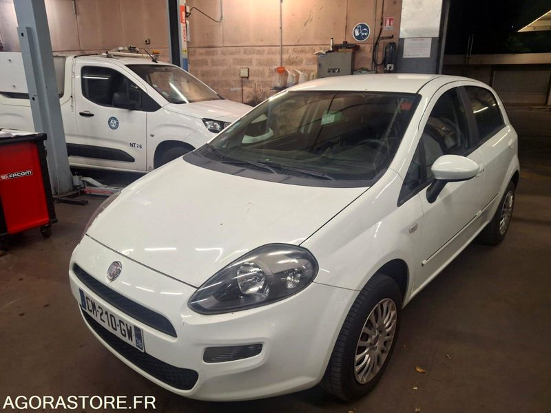 FIAT PUNTO BI CARBURATION. - 汽车:图1 FIAT PUNTO BI CARBURATION. - 汽车:图1