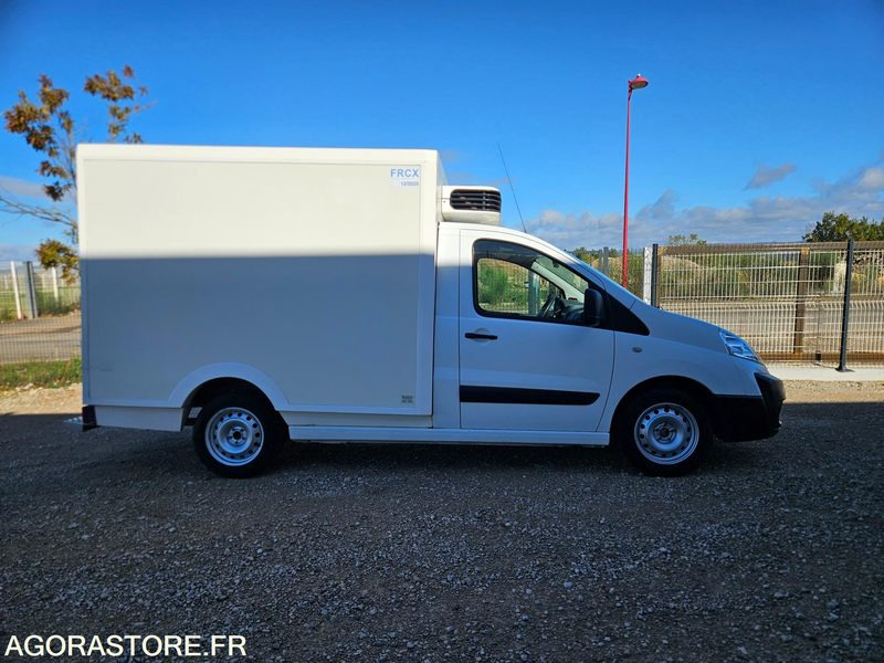 FIAT SCUDO 2.0 130 CAISSE FRIGORIFIQUE FRCX 3 PLACES - 冷藏货车:图3 FIAT SCUDO 2.0 130 CAISSE FRIGORIFIQUE FRCX 3 PLACES - 冷藏货车:图3