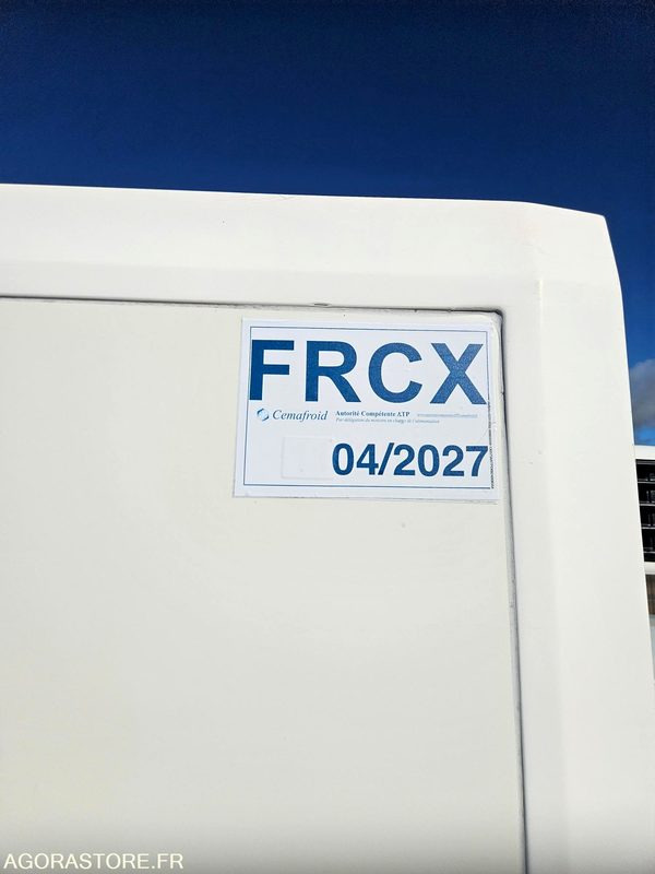 FIAT SCUDO 2.0 130 CAISSE FRIGORIFIQUE FRCX 3 PLACES - 冷藏货车:图4 FIAT SCUDO 2.0 130 CAISSE FRIGORIFIQUE FRCX 3 PLACES - 冷藏货车:图4