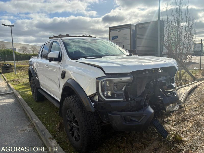 FORD RANGER RAPTOR (2025) - 皮卡车:图1 FORD RANGER RAPTOR (2025) - 皮卡车:图1