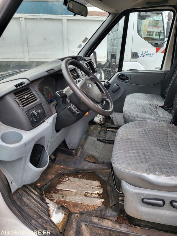 FORD transit avec système ampirol (sans contrôle technique) - 翻斗货车:图3 FORD transit avec système ampirol (sans contrôle technique) - 翻斗货车:图3