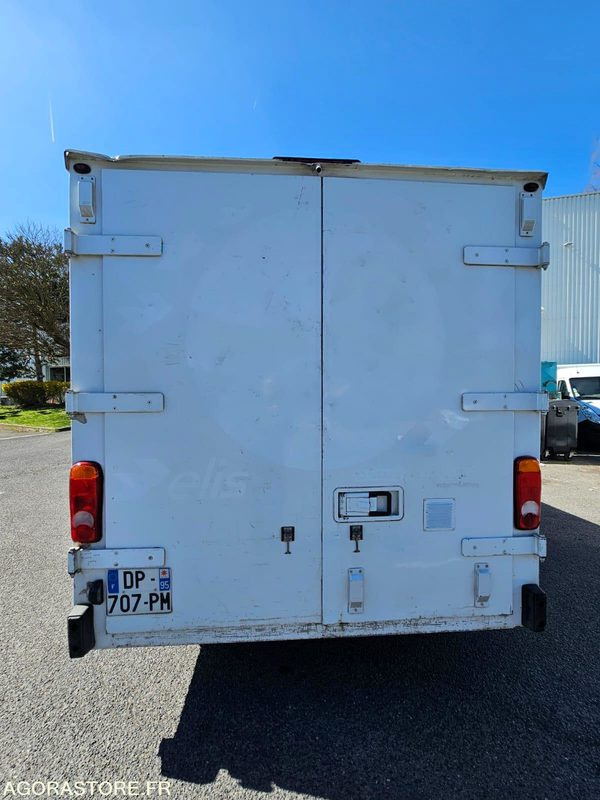FOURGON - RENAULT MASTER - 2015 - 175000KM (DP707PM) - 无侧窗厢式货车:图3 FOURGON - RENAULT MASTER - 2015 - 175000KM (DP707PM) - 无侧窗厢式货车:图3