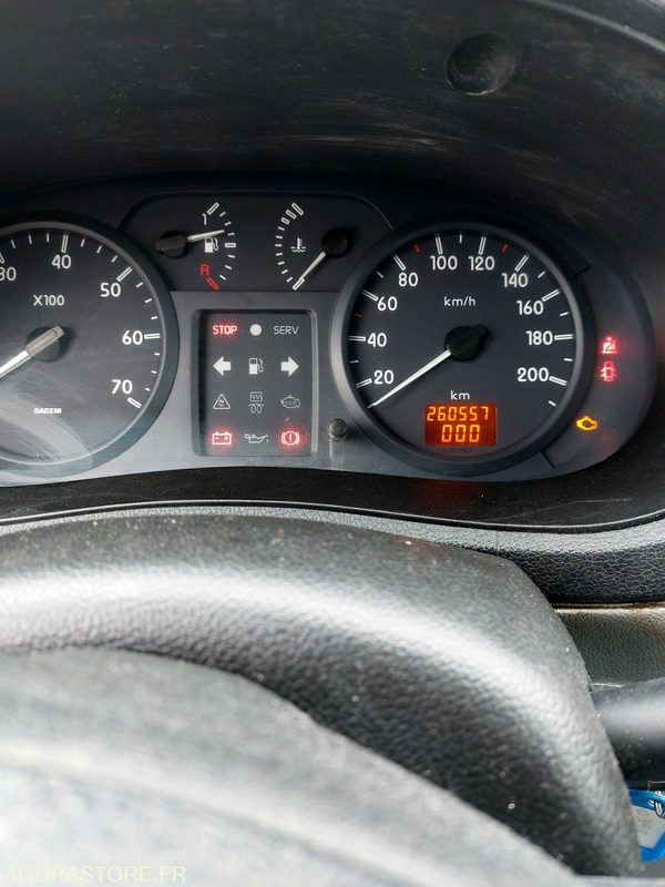 FOURGONNETTE - RENAULT KANGOO - 2003 - 紧凑型面包车:图5 FOURGONNETTE - RENAULT KANGOO - 2003 - 紧凑型面包车:图5