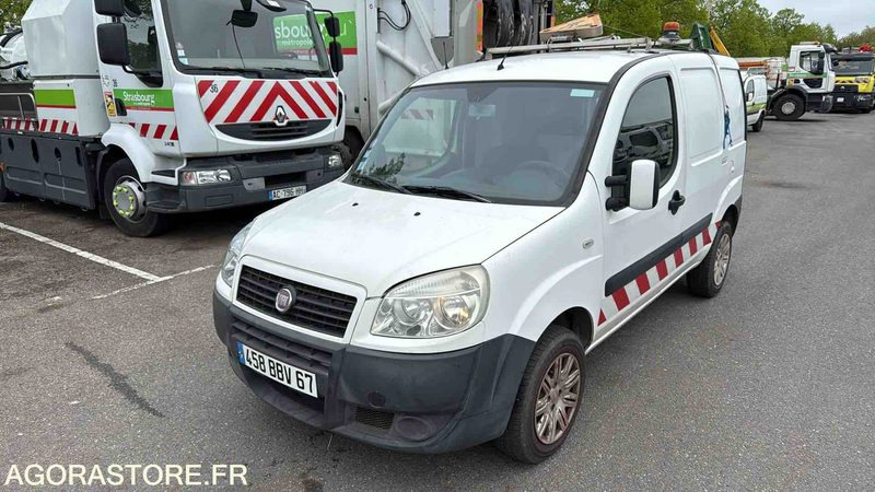 Fiat - Doblo cargo - 2008 - 173572KMS - 458BBV67 - 紧凑型面包车:图1 Fiat - Doblo cargo - 2008 - 173572KMS - 458BBV67 - 紧凑型面包车:图1