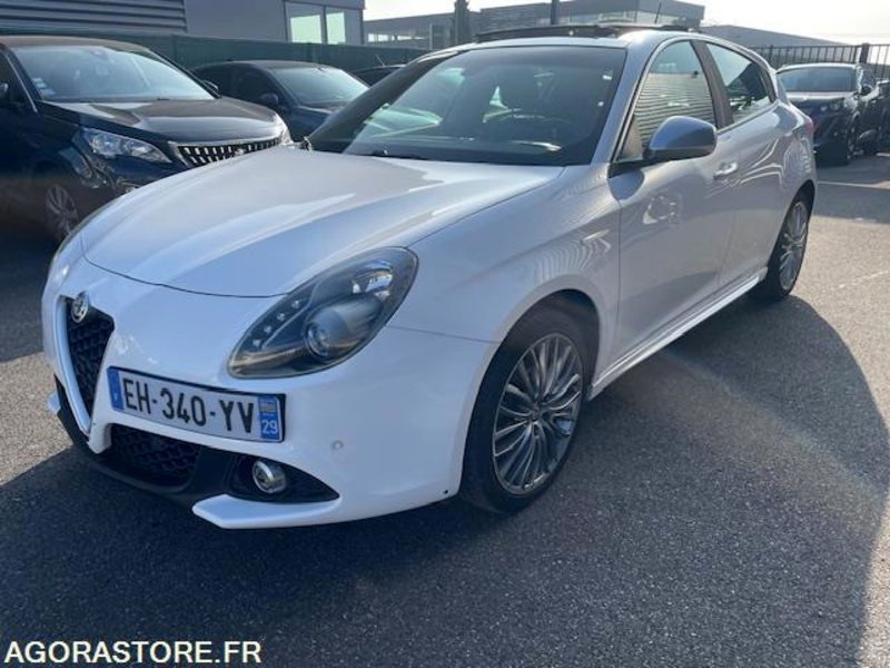 GIULIETTA LUSSO 1.4i TB 150cv S§S-12/2016-89360KM - 汽车:图1 GIULIETTA LUSSO 1.4i TB 150cv S§S-12/2016-89360KM - 汽车:图1