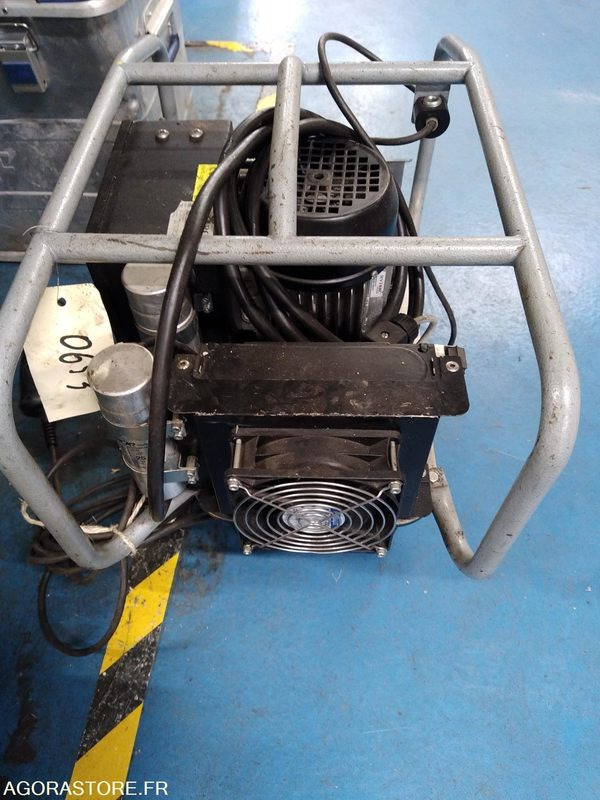 GROUPE HYDRAULIQUE POUR SERRAGE - 工具/ 设备:图2 GROUPE HYDRAULIQUE POUR SERRAGE - 工具/ 设备:图2