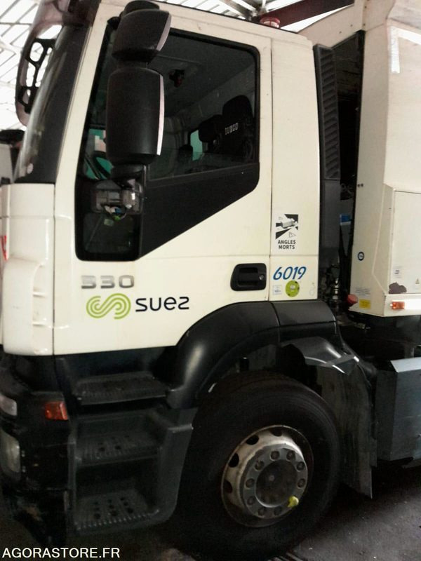 IVECO 19T/BOM-GNV - CN495BK - 垃圾车:图2 IVECO 19T/BOM-GNV - CN495BK - 垃圾车:图2