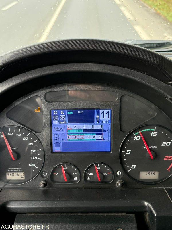 IVECO 460 Euro 6 Sralis porteur 8x2 Benne et grue - 卡车:图3 IVECO 460 Euro 6 Sralis porteur 8x2 Benne et grue - 卡车:图3