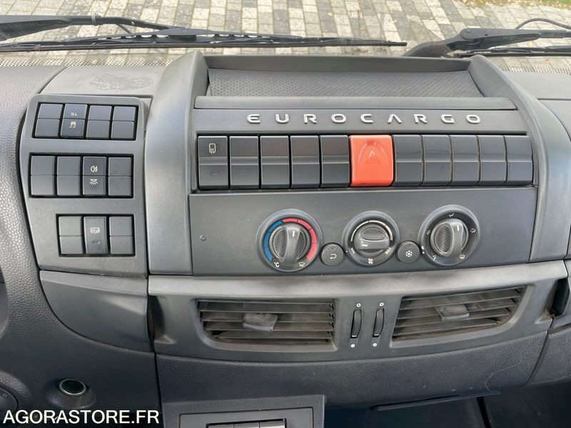 IVECO EUROCARGO PLATEAU - 2015 - 295 000KM - 卡车:图5 IVECO EUROCARGO PLATEAU - 2015 - 295 000KM - 卡车:图5