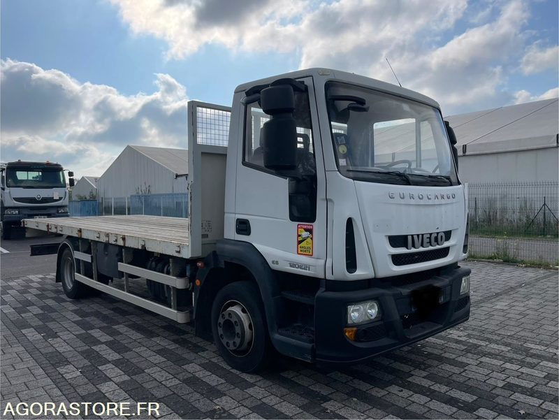 IVECO EUROCARGO PLATEAU - 2015 - 295 000KM - 卡车:图1 IVECO EUROCARGO PLATEAU - 2015 - 295 000KM - 卡车:图1