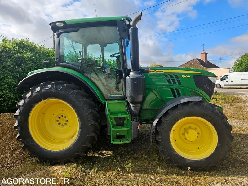 JOHN DEERE 6110R - 拖拉机:图1 JOHN DEERE 6110R - 拖拉机:图1