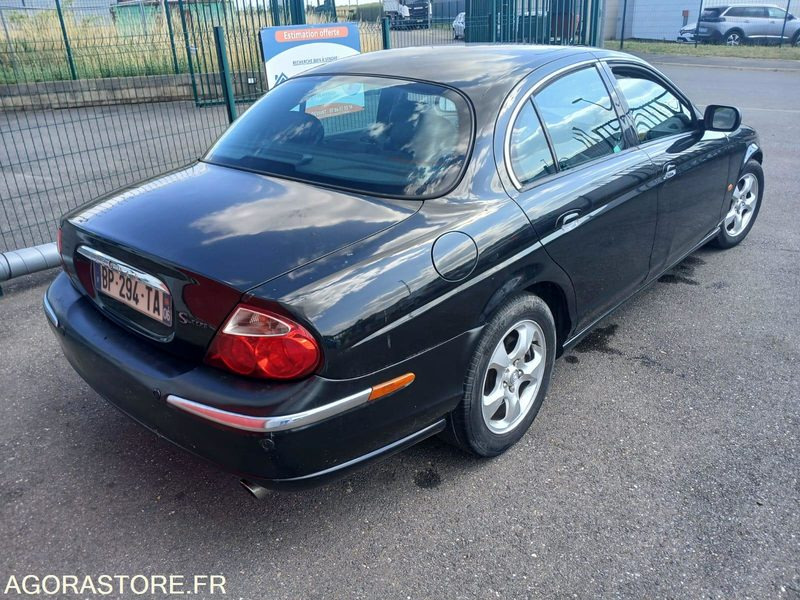 Jaguar S-Type full options - 2001 - 293400km - 汽车:图2 Jaguar S-Type full options - 2001 - 293400km - 汽车:图2