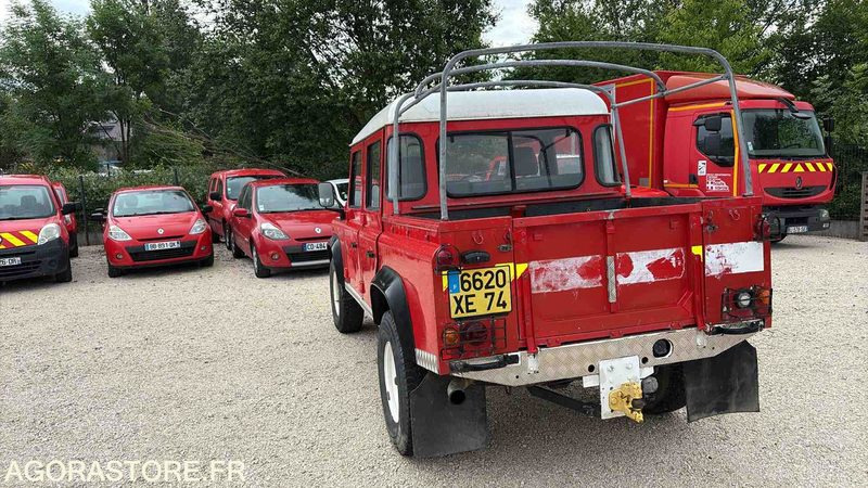 LAND ROVER DÉFENDER 110 CC - 123 683 Kms - 2001 - 6620 XE 74 - 越野车:图4 LAND ROVER DÉFENDER 110 CC - 123 683 Kms - 2001 - 6620 XE 74 - 越野车:图4