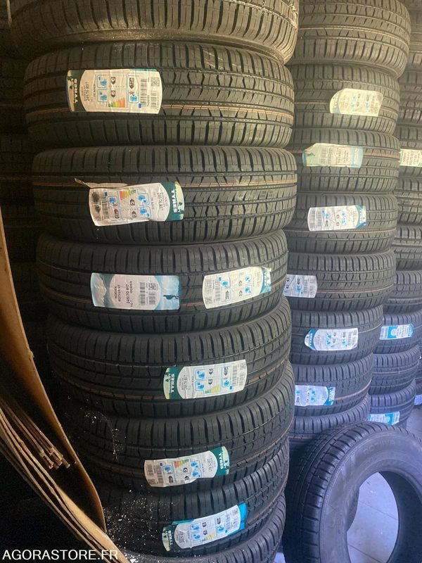 LOT DE 20 PNEUS NOKIAN ROTIIVA HT 245/70R17 110T DOT 2019 (T429309) - 轮胎:图2 LOT DE 20 PNEUS NOKIAN ROTIIVA HT 245/70R17 110T DOT 2019 (T429309) - 轮胎:图2