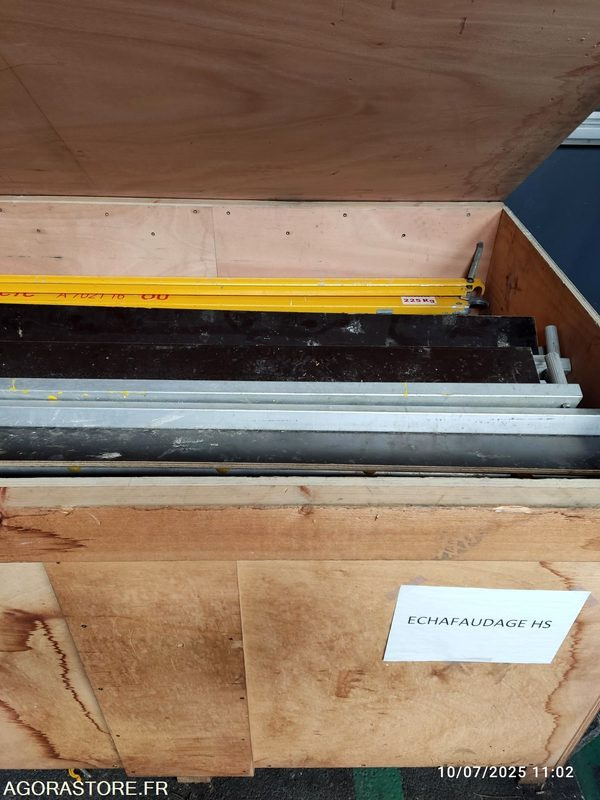 LOT DE 3 ECHAFFAUDAGES MACC ET COGNET - 工具/ 设备:图4 LOT DE 3 ECHAFFAUDAGES MACC ET COGNET - 工具/ 设备:图4