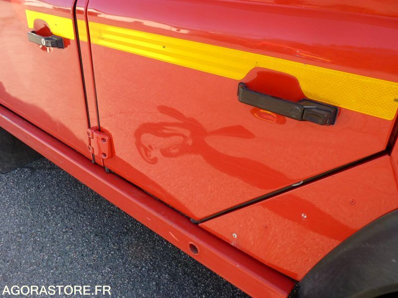 Land Rover Defender Long - 越野车:图3 Land Rover Defender Long - 越野车:图3