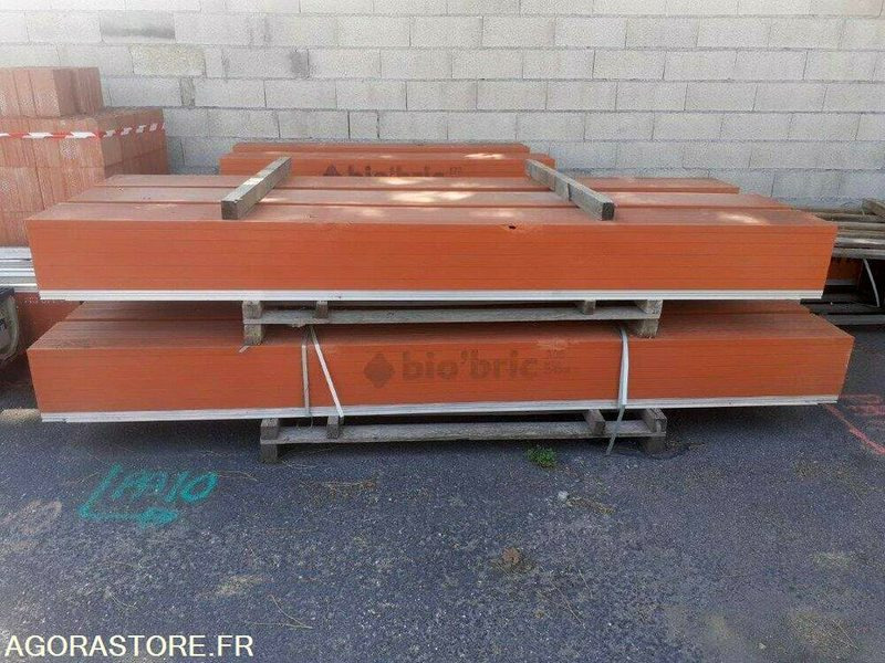 Lot de 12 coffres caisson de volet roulant tunnel préfabriqué BIO'BRIC - 工具/ 设备:图3 Lot de 12 coffres caisson de volet roulant tunnel préfabriqué BIO'BRIC - 工具/ 设备:图3
