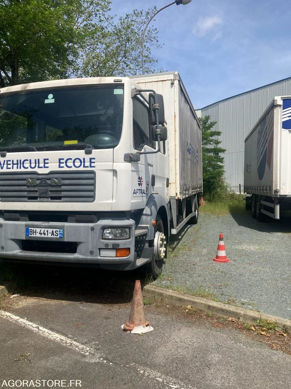 MAN TGM 18.240 / 2008 / 357000KMS - 卡车:图1 MAN TGM 18.240 / 2008 / 357000KMS - 卡车:图1