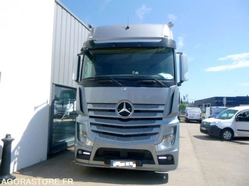 MERCEDES ACTROS 1845 GRANDE CABINE - 2012 - IMMATRICULATION SLOVENE - TB ETAT - 牵引车:图3 MERCEDES ACTROS 1845 GRANDE CABINE - 2012 - IMMATRICULATION SLOVENE - TB ETAT - 牵引车:图3