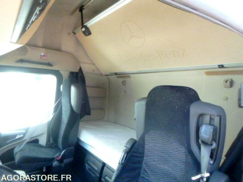 牵引车 MERCEDES ACTROS 1845 GRANDE CABINE - 2012 - IMMATRICULATION SLOVENE：图8