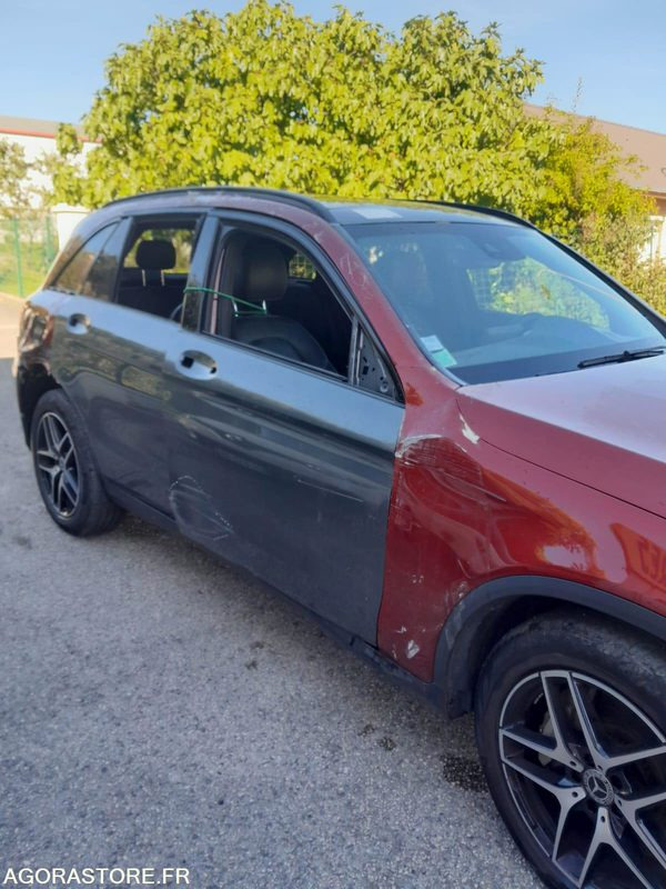 MERCEDES GLC 220 CDI - 2018 - 58648 KM - 越野车:图2 MERCEDES GLC 220 CDI - 2018 - 58648 KM - 越野车:图2