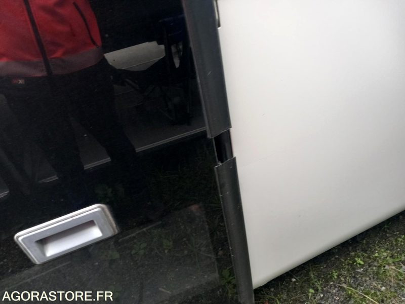 MERCEDES INTOURO 12.98m N°083368 - 校車:图2 MERCEDES INTOURO 12.98m N°083368 - 校車:图2