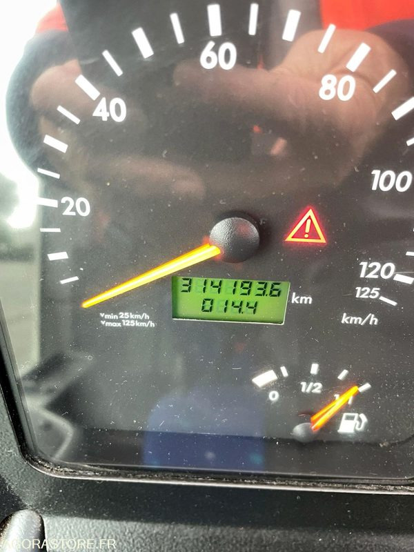 MERCEDES INTOURO 13m N°093019 - 校車:图2 MERCEDES INTOURO 13m N°093019 - 校車:图2